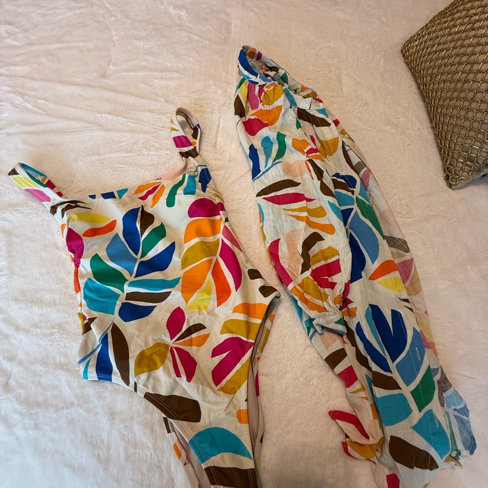 Colorful Leaf Print Swimsuit and Cover-Up Set